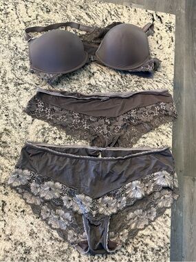 Women’s Adore Me  Lace Trim Bra & Panty Set - Gray 40C an 1xl